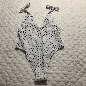 Cheeky one piece polka dot swimmy!